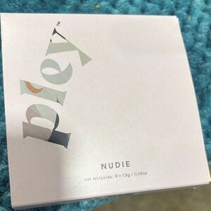 Nudie Eyeshadow Palette with Artistic Design